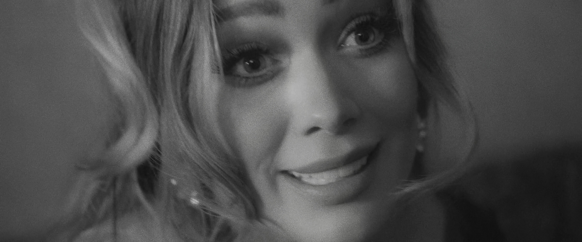 DailyDuff-dot-nl_TheHauntingOfSharonTate0164.jpg