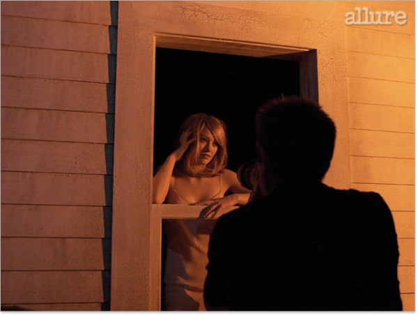 2008-_MichaelThompson-Behind004.jpg