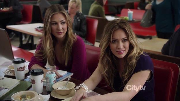 DailyDuff-dot-Org_Community2x07AerodynamicsofGender_Captures00026.jpg DailyDuff-dot-Org_Community2x07AerodynamicsofGender_Captures00026.jpg