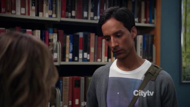 DailyDuff-dot-Org_Community2x07AerodynamicsofGender_Captures00070.jpg