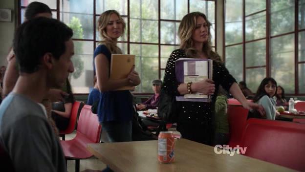 DailyDuff-dot-Org_Community2x07AerodynamicsofGender_Captures00083.jpg DailyDuff-dot-Org_Community2x07AerodynamicsofGender_Captures00083.jpg