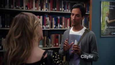 DailyDuff-dot-Org_Community2x07AerodynamicsofGender_Captures00059.jpg