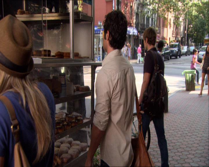 GossipGirlFan_dot_nl-3x04DanTheFleurette0068.jpg