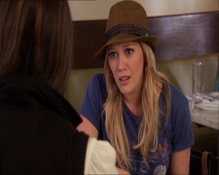 GossipGirlFan_dot_nl-3x04DanTheFleurette0629.jpg GossipGirlFan_dot_nl-3x04DanTheFleurette0629.jpg