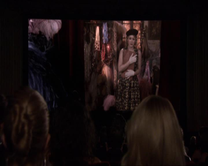 GossipGirlFan_dot_nl-3x04DanTheFleurette1560.jpg GossipGirlFan_dot_nl-3x04DanTheFleurette1560.jpg