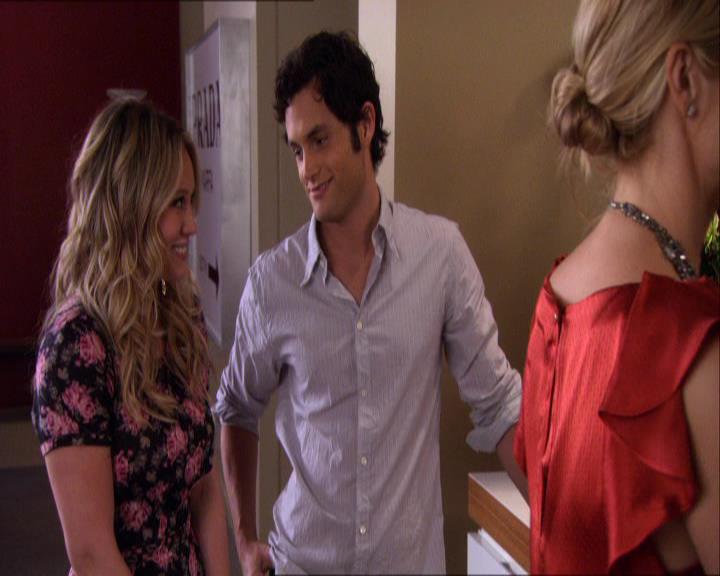 GossipGirlFan_dot_nl-3x06EnoughAboutEve2321.jpg GossipGirlFan_dot_nl-3x06EnoughAboutEve2321.jpg