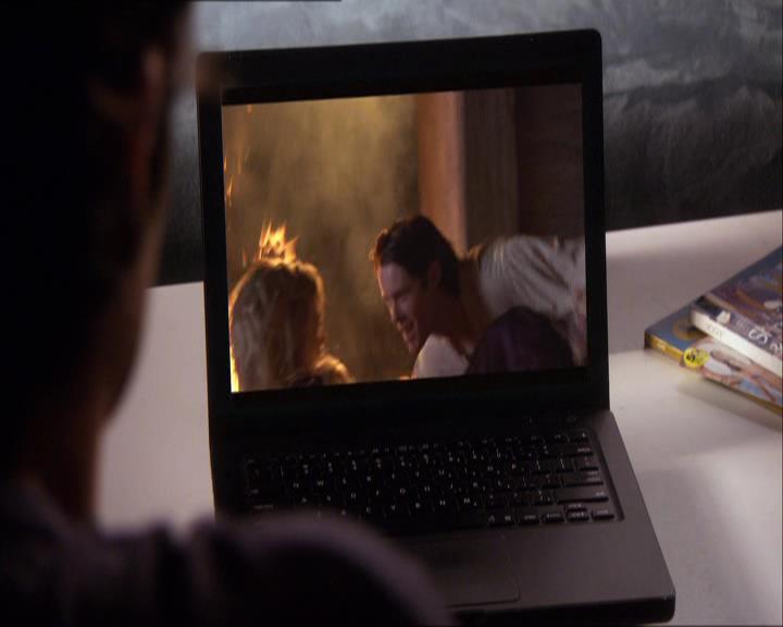 GossipGirlFan_dot_nl-3x07HowToSucceedInBassness0359.jpg