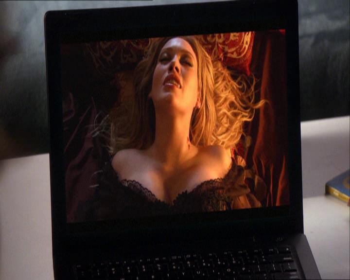 GossipGirlFan_dot_nl-3x07HowToSucceedInBassness0372.jpg