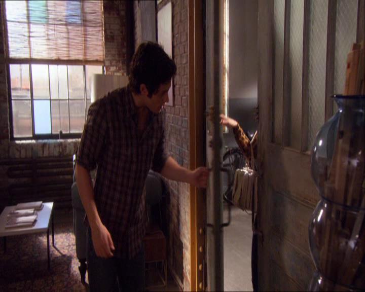 GossipGirlFan_dot_nl-3x07HowToSucceedInBassness0756.jpg