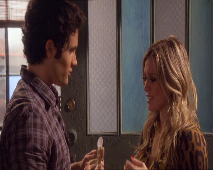 GossipGirlFan_dot_nl-3x07HowToSucceedInBassness0761.jpg