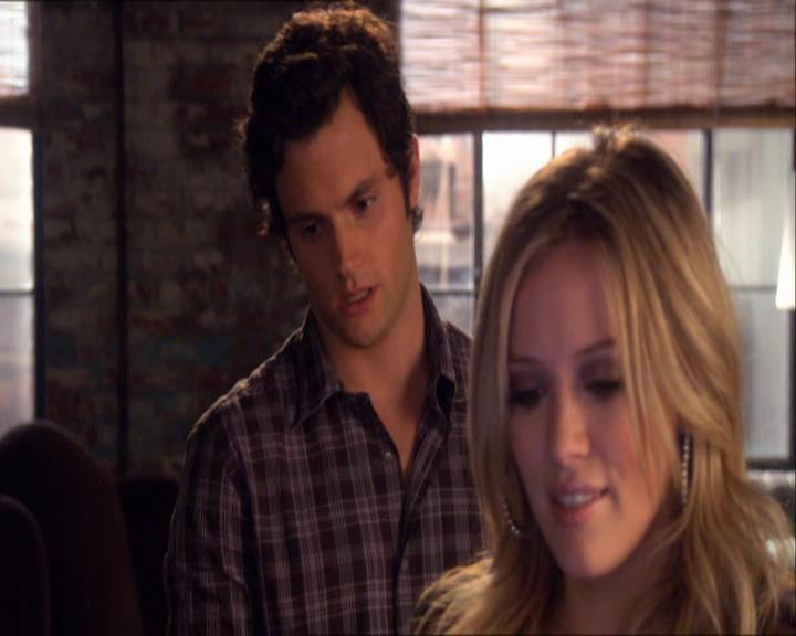 GossipGirlFan_dot_nl-3x07HowToSucceedInBassness0802.jpg