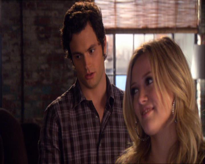 GossipGirlFan_dot_nl-3x07HowToSucceedInBassness0803.jpg