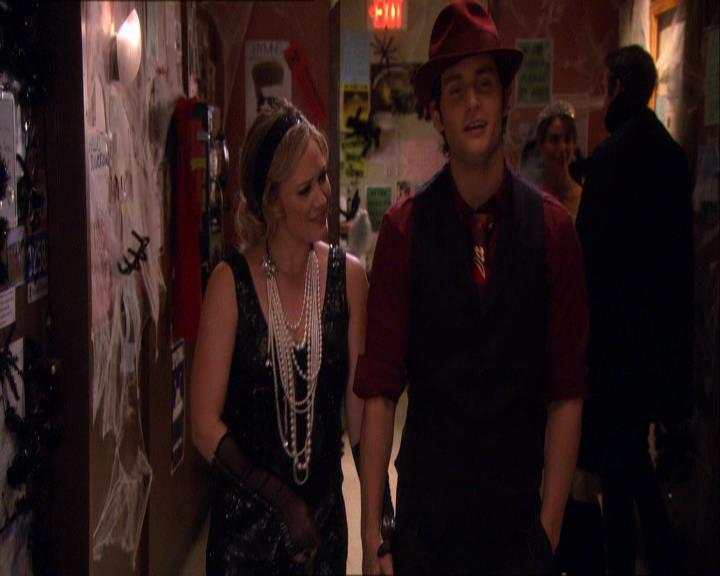GossipGirlFan_dot_nl-3x07HowToSucceedInBassness2077.jpg
