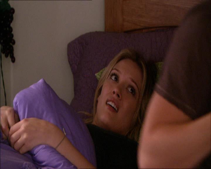 GossipGirlFan_dot_nl-3x08TheGrandfatherPartII0108.jpg