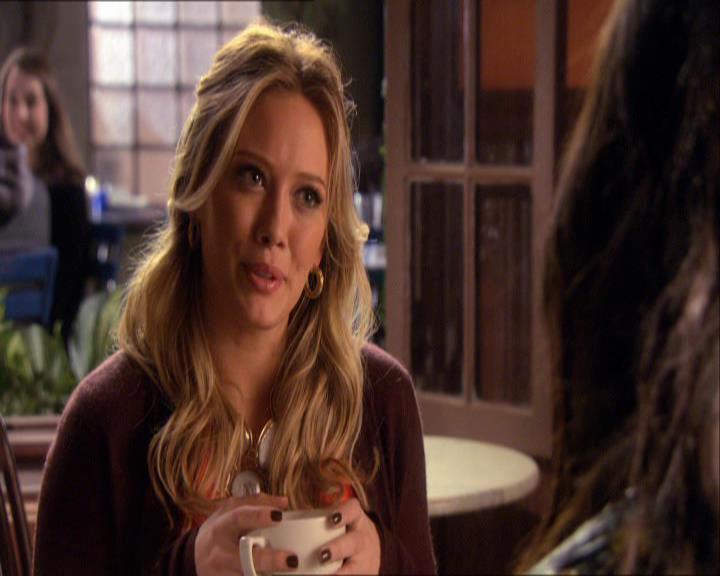 GossipGirlFan_dot_nl-3x09TheyShootHumphreyDontThey0238.jpg