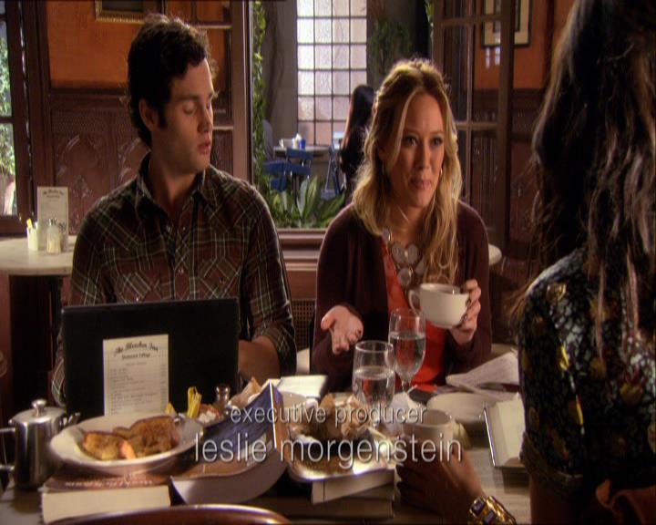 GossipGirlFan_dot_nl-3x09TheyShootHumphreyDontThey0248.jpg GossipGirlFan_dot_nl-3x09TheyShootHumphreyDontThey0248.jpg