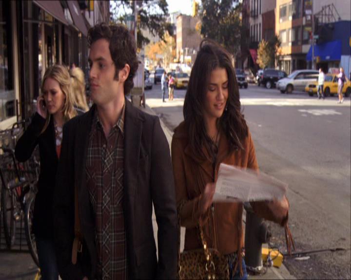 GossipGirlFan_dot_nl-3x09TheyShootHumphreyDontThey0370.jpg