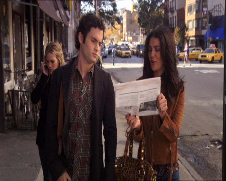 GossipGirlFan_dot_nl-3x09TheyShootHumphreyDontThey0373.jpg