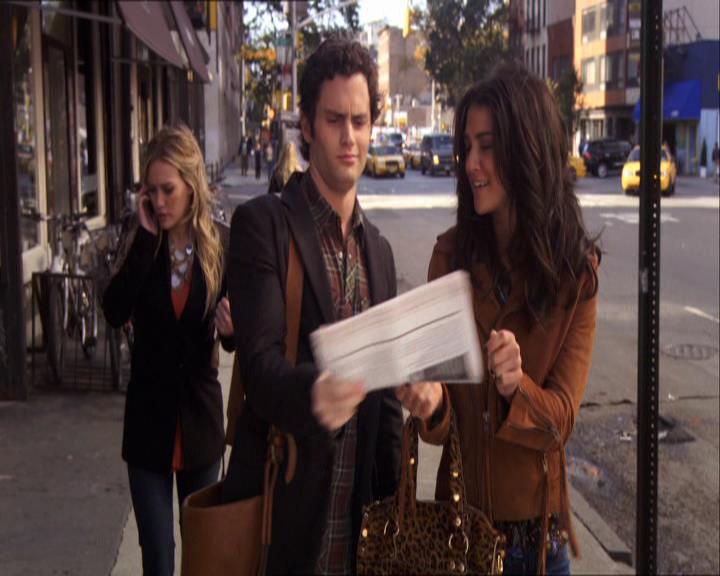 GossipGirlFan_dot_nl-3x09TheyShootHumphreyDontThey0374.jpg