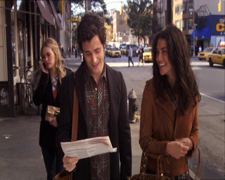 GossipGirlFan_dot_nl-3x09TheyShootHumphreyDontThey0376.jpg