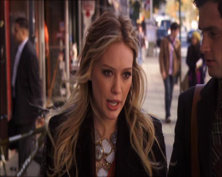 GossipGirlFan_dot_nl-3x09TheyShootHumphreyDontThey0393.jpg GossipGirlFan_dot_nl-3x09TheyShootHumphreyDontThey0393.jpg