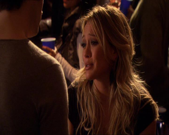 GossipGirlFan_dot_nl-3x09TheyShootHumphreyDontThey1291.jpg