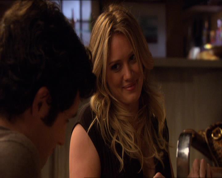 GossipGirlFan_dot_nl-3x09TheyShootHumphreyDontThey1708.jpg GossipGirlFan_dot_nl-3x09TheyShootHumphreyDontThey1708.jpg