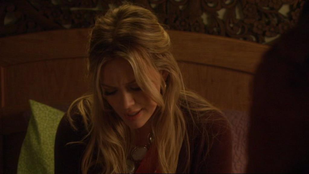 GossipGirlFan-dot-nl_3x09TheyShootHumpreysDontThey-UnairedScenes00022.jpg GossipGirlFan-dot-nl_3x09TheyShootHumpreysDontThey-UnairedScenes00022.jpg