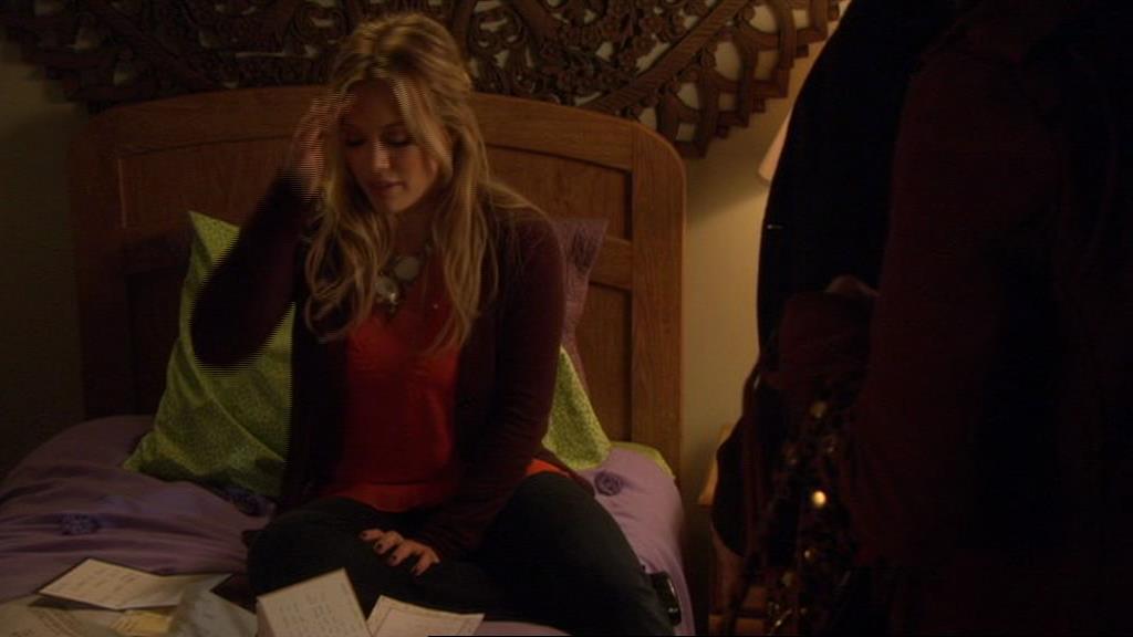 GossipGirlFan-dot-nl_3x09TheyShootHumpreysDontThey-UnairedScenes00039.jpg GossipGirlFan-dot-nl_3x09TheyShootHumpreysDontThey-UnairedScenes00039.jpg