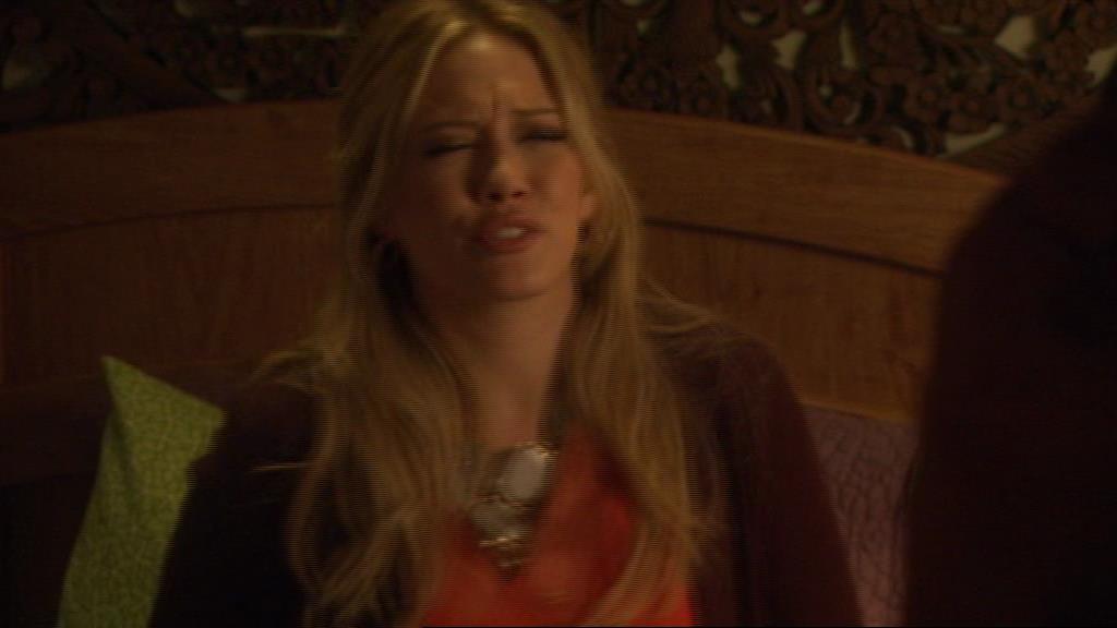 GossipGirlFan-dot-nl_3x09TheyShootHumpreysDontThey-UnairedScenes00069.jpg