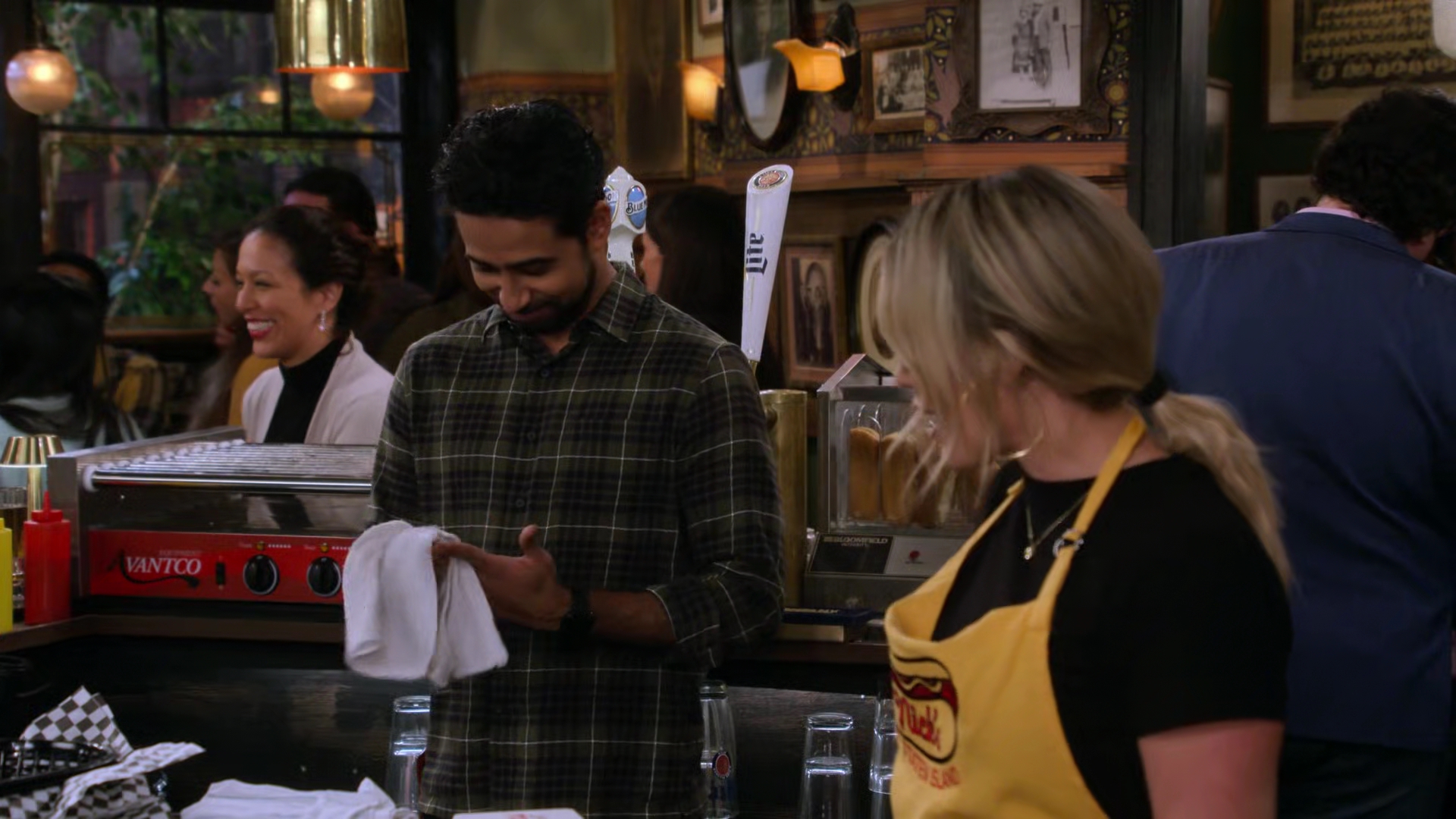daily-duff-dot-nl_HowIMetYourFather2x13-0755.jpg daily-duff-dot-nl_HowIMetYourFather2x13-0755.jpg
