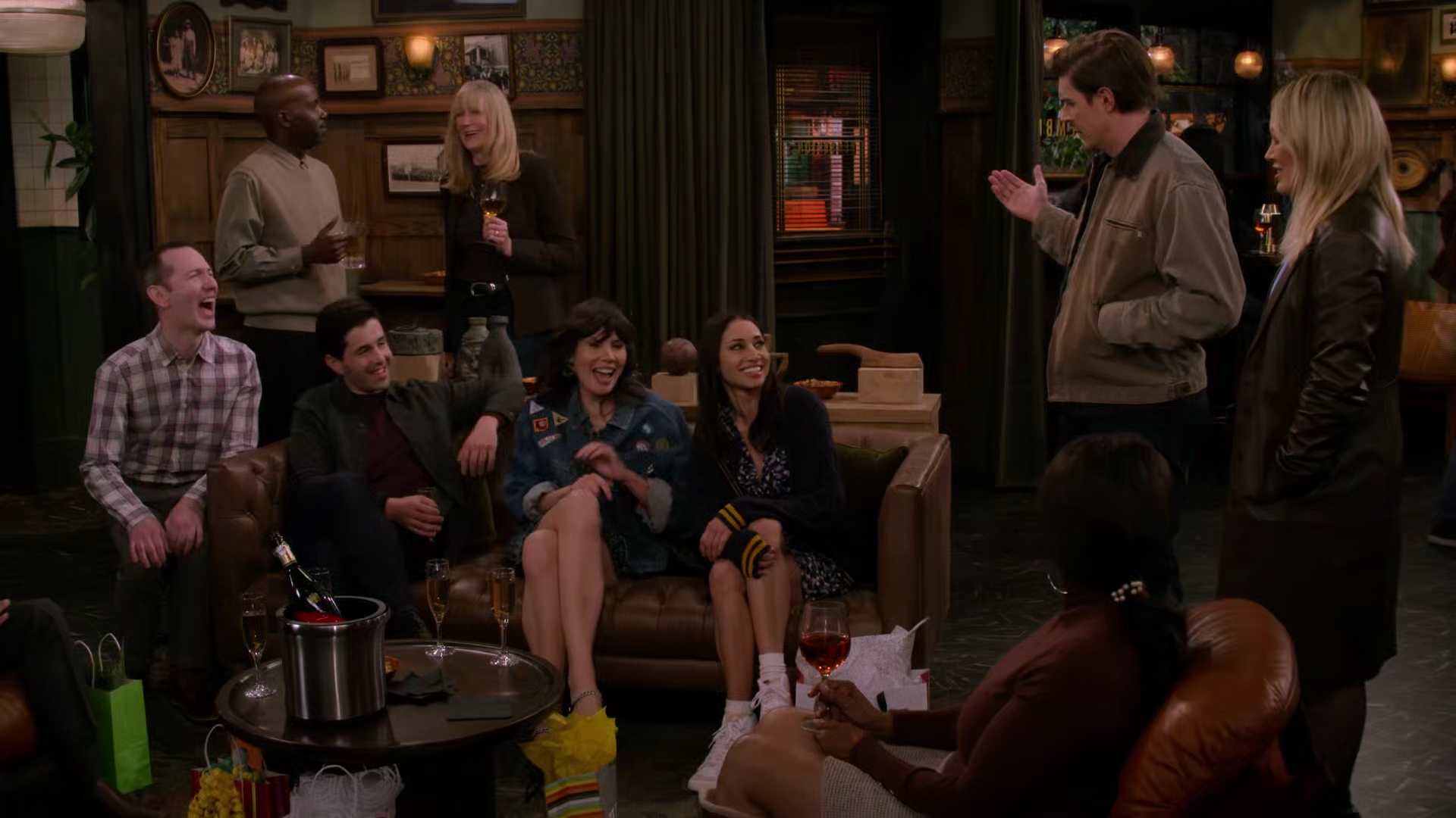 daily-duff-dot-nl_HowIMetYourFather2x16-1186.jpg daily-duff-dot-nl_HowIMetYourFather2x16-1186.jpg