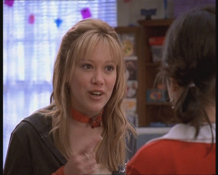 DailyDuff-dot-org_LizzieMcGuire-FirstKiss0834.jpg DailyDuff-dot-org_LizzieMcGuire-FirstKiss0834.jpg