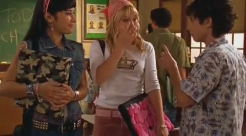 DailyDuff-dot-org_LizzieMcGuire-2x12BestDressedforMuchLess0075.jpg DailyDuff-dot-org_LizzieMcGuire-2x12BestDressedforMuchLess0075.jpg