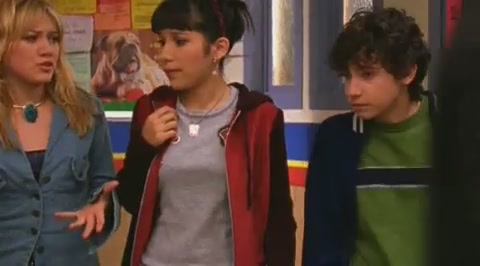 DailyDuff-dot-org_LizzieMcGuire-2x12BestDressedforMuchLess0509.jpg DailyDuff-dot-org_LizzieMcGuire-2x12BestDressedforMuchLess0509.jpg