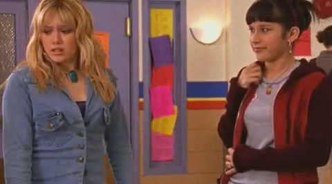 DailyDuff-dot-org_LizzieMcGuire-2x12BestDressedforMuchLess0549.jpg