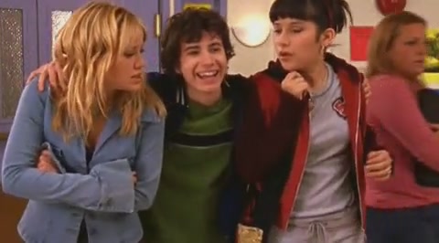 DailyDuff-dot-org_LizzieMcGuire-2x12BestDressedforMuchLess0561.jpg DailyDuff-dot-org_LizzieMcGuire-2x12BestDressedforMuchLess0561.jpg