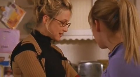 DailyDuff-dot-org_LizzieMcGuire-2x12BestDressedforMuchLess0736.jpg DailyDuff-dot-org_LizzieMcGuire-2x12BestDressedforMuchLess0736.jpg