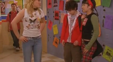 DailyDuff-dot-org_LizzieMcGuire-2x12BestDressedforMuchLess0951.jpg