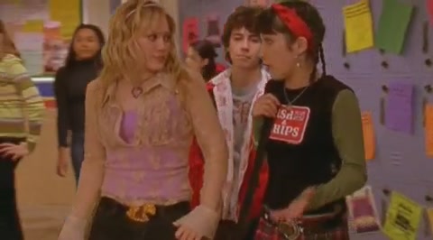 DailyDuff-dot-org_LizzieMcGuire-2x12BestDressedforMuchLess0995.jpg DailyDuff-dot-org_LizzieMcGuire-2x12BestDressedforMuchLess0995.jpg