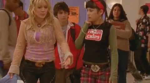 DailyDuff-dot-org_LizzieMcGuire-2x12BestDressedforMuchLess1001.jpg