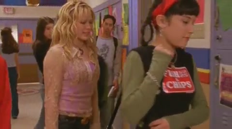 DailyDuff-dot-org_LizzieMcGuire-2x12BestDressedforMuchLess1013.jpg