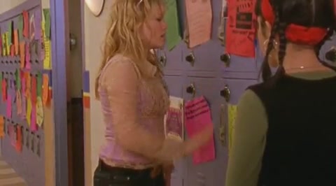 DailyDuff-dot-org_LizzieMcGuire-2x12BestDressedforMuchLess1017.jpg