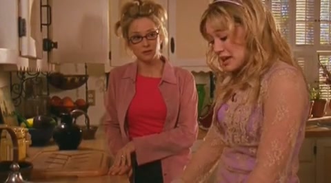 DailyDuff-dot-org_LizzieMcGuire-2x12BestDressedforMuchLess1108.jpg DailyDuff-dot-org_LizzieMcGuire-2x12BestDressedforMuchLess1108.jpg