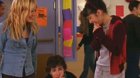 DailyDuff-dot-org_LizzieMcGuire-2x12BestDressedforMuchLess1178.jpg DailyDuff-dot-org_LizzieMcGuire-2x12BestDressedforMuchLess1178.jpg