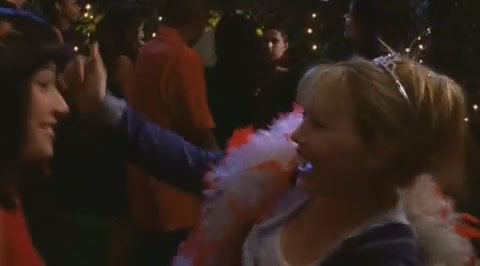 DailyDuff-dot-org_LizzieMcGuire-2x13YoureaGoodManLizzieMcGuire1186.jpg DailyDuff-dot-org_LizzieMcGuire-2x13YoureaGoodManLizzieMcGuire1186.jpg