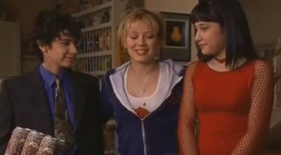 DailyDuff-dot-org_LizzieMcGuire-2x13YoureaGoodManLizzieMcGuire1221.jpg