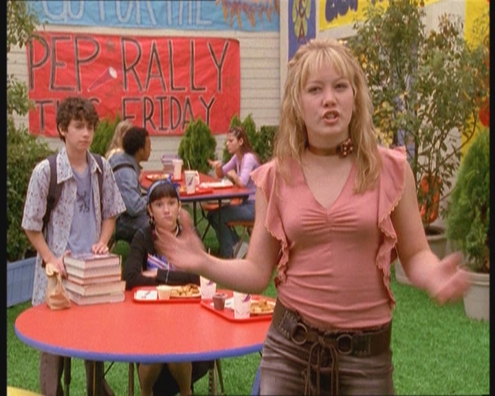 DailyDuff-dot-org_LizzieMcGuire-JustLikeLizzie0042.jpg DailyDuff-dot-org_LizzieMcGuire-JustLikeLizzie0042.jpg