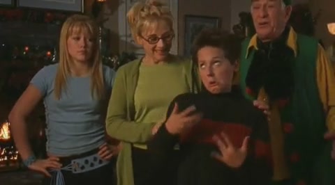 DailyDuff-dot-org_LizzieMcGuire-2x20XtremeXmas0534.jpg