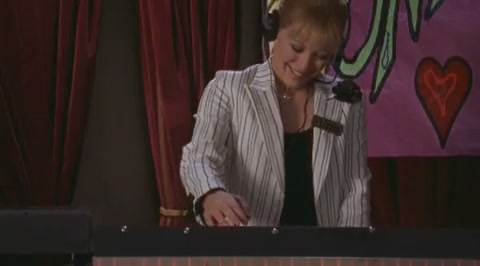 DailyDuff-dot-org_LizzieMcGuire-2x21LizziesEleven0750.jpg DailyDuff-dot-org_LizzieMcGuire-2x21LizziesEleven0750.jpg